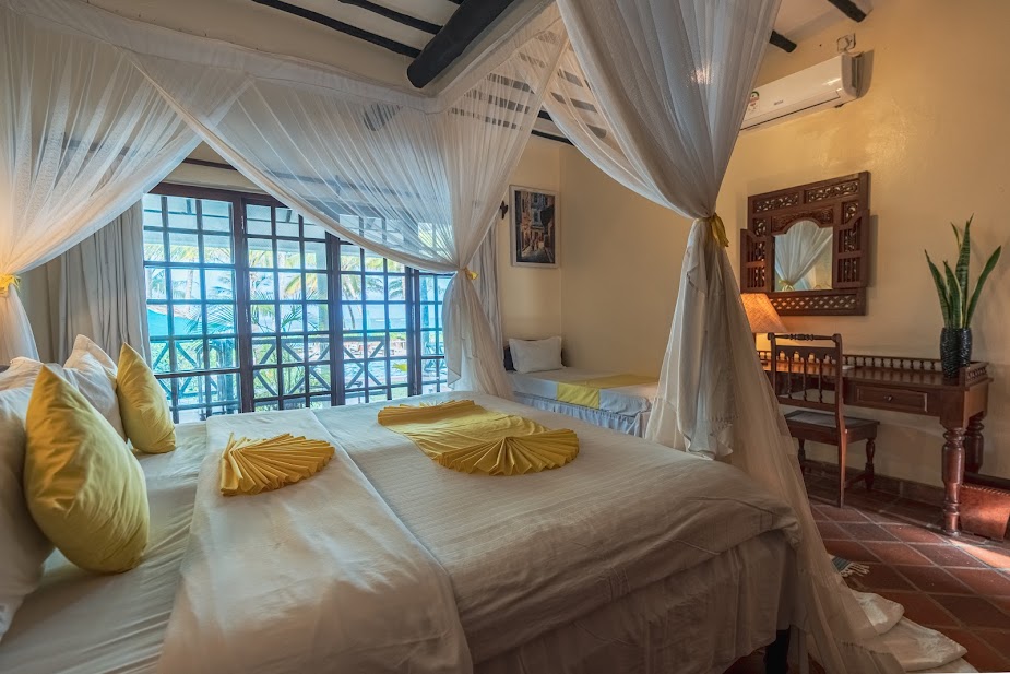 Azure Room